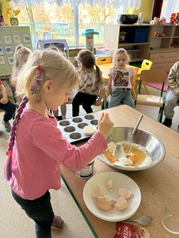 1eba53fa-108d-427c-8622-d90363405e76