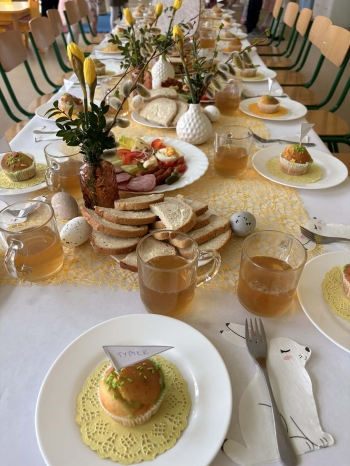 ab6e456d-8e45-4c3b-bfa0-bec009c0d2d7