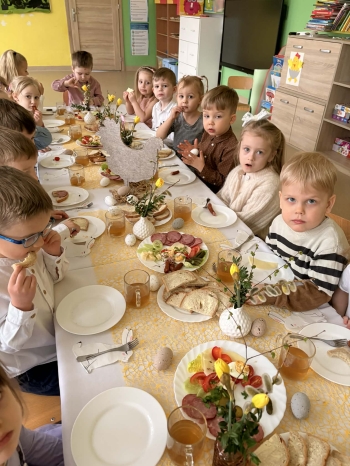 5f906ccf-c366-49ec-ae1d-f97f93420369