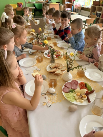 f4f85ec7-f3a0-4450-918f-f651af6d7926