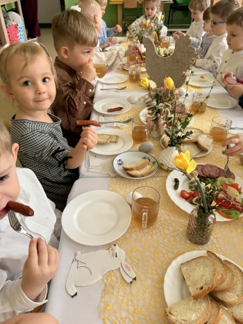 910e2435-37e4-440b-811f-f3eef670b163