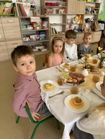 e6256bf7-21a0-4a1d-a139-ab87bcea64d9