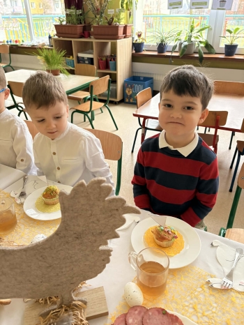 90f79d1e-38c7-41c7-8b93-4a89bde0f0e1