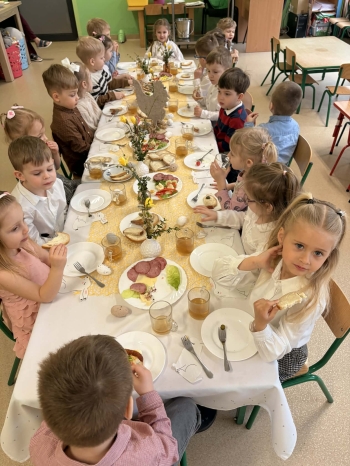 0d28b53e-338f-47eb-8168-cf49b85acf13