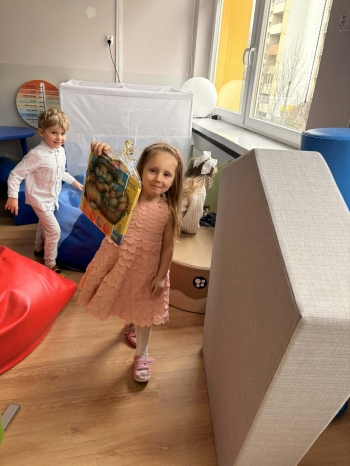 af5944a1-660c-472d-9b8c-c546ccd2027a