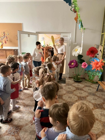 2fa6c112-c72e-413f-af9a-7895adb64c61