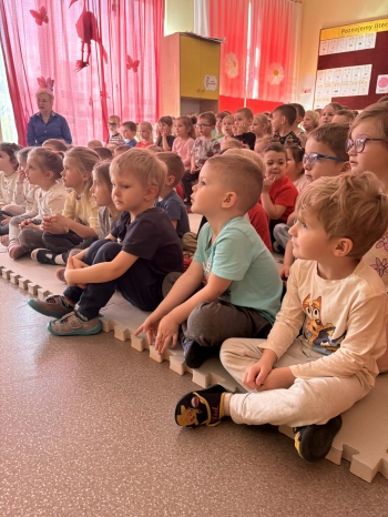 a12765b9-a853-4576-9c5e-8e68630d3b7a