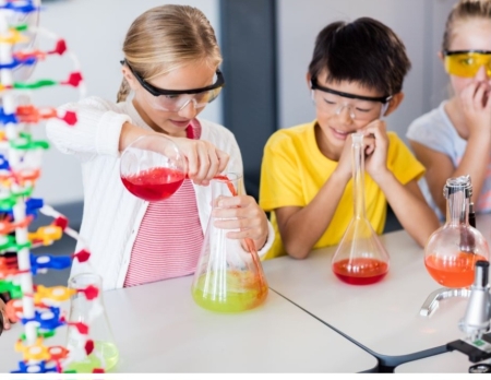 Doświadczenie edukacyjne ,,Tańcząca kukurydza''